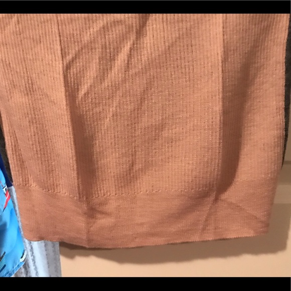 Thr Limited pink w/ gray dots short sleeve sweater - Picture 15 of 15